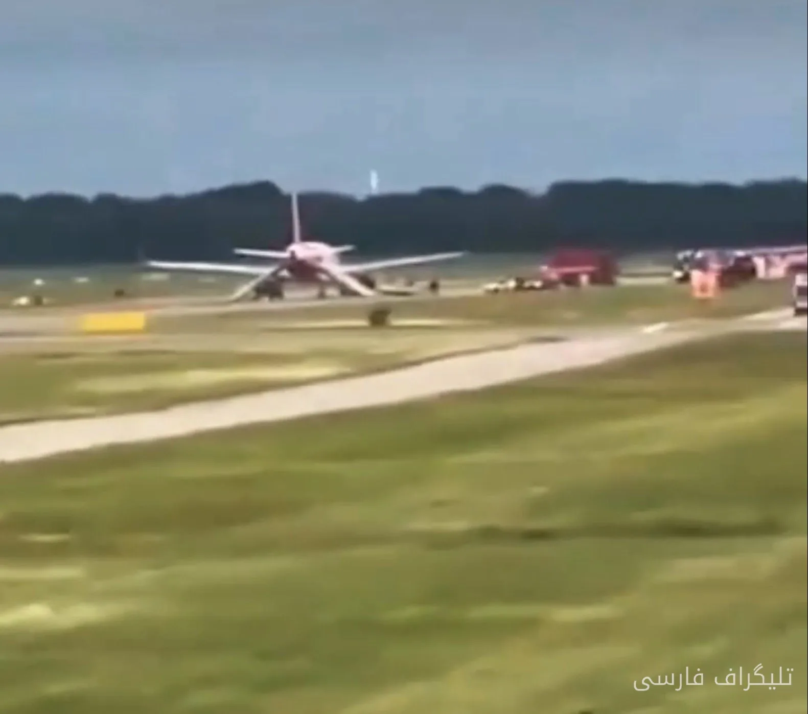 آتش‌سوزی در پرواز easyJet: مسافران ناچار به فرار شدند