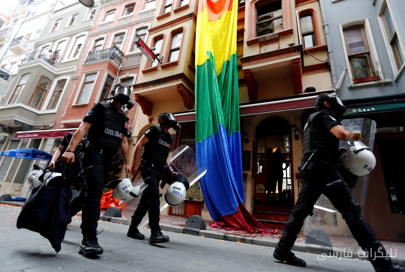 Turkey's Police Raid on Gay Bars and LGBTQ+ Homes in the Name of Family Values